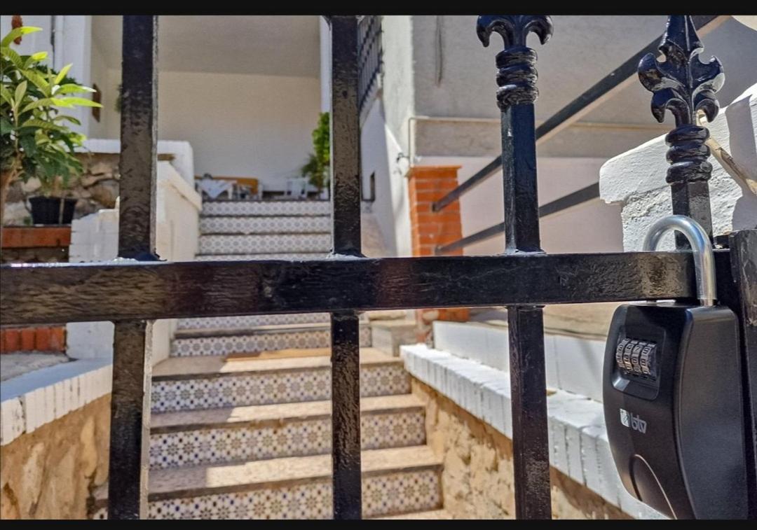 Апартаменти Malaga Monte Dorado Екстер'єр фото